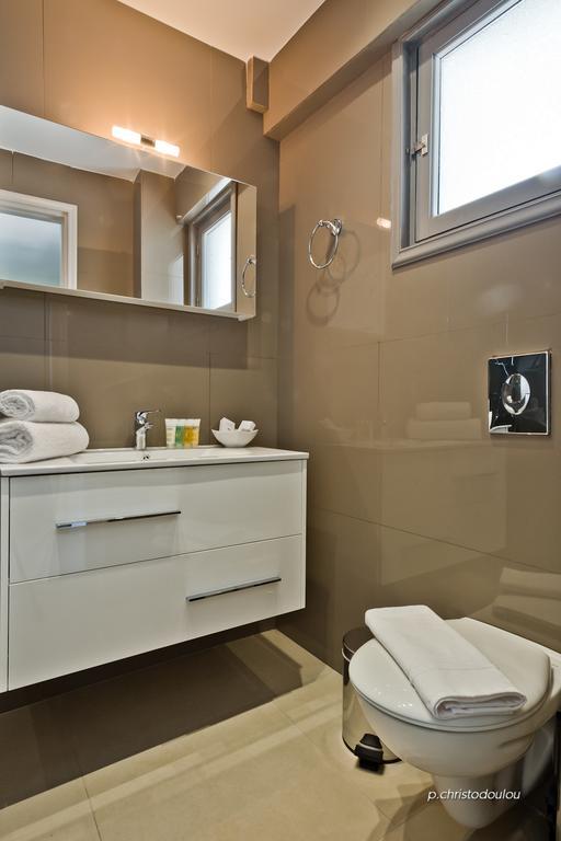 Nereus Luxurious Suites Карпатос Екстериор снимка